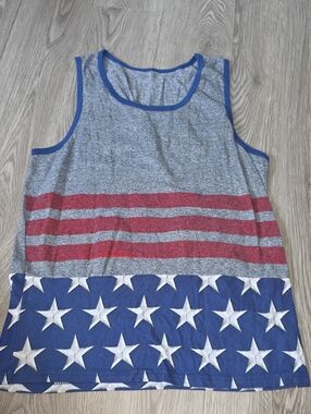98 - T.J.Maxx Men's Gray/Red/Blue Star & Stripe Tank